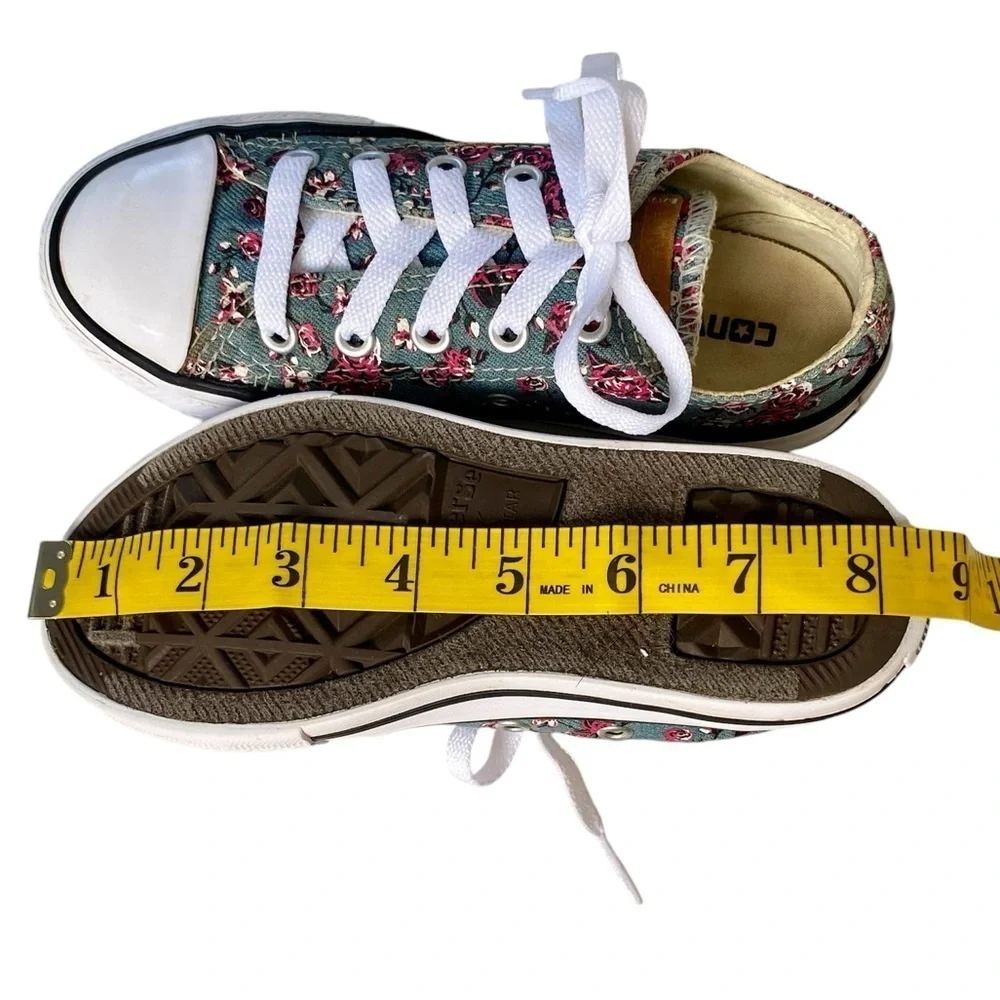 CONVERSE ALL STAR Sneakers Chuck Taylor Lace up Blue Pink Floral Youth Size 12
